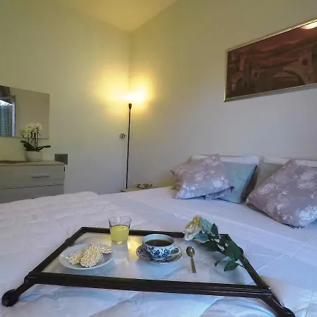 فيلة Luxury Ornella With Private Pool مانديلو ديل لاريو