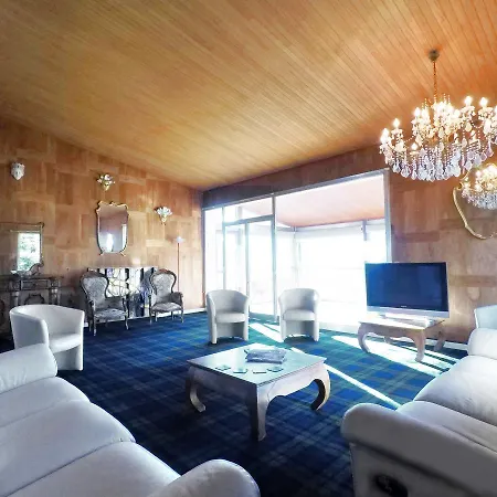 Luxury Ornella With Private Pool * マンデッロ・デル・ラーリオ